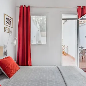 Stylish With Terrace For Couple Or Family Apartment